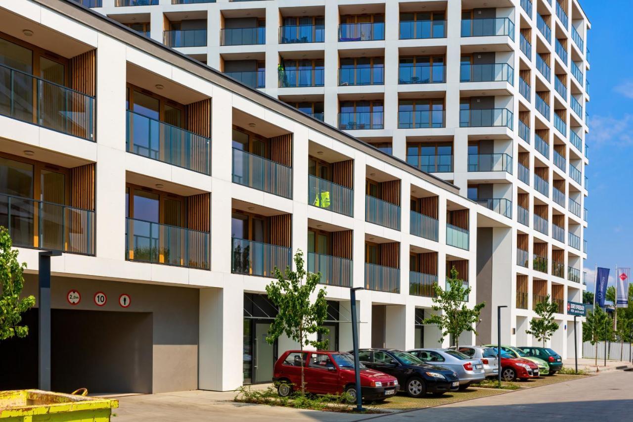 Warsaw Praga Kokoryczki Apartments With Parking By Noclegi Renters Exterior photo